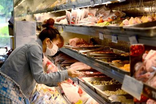 TP. HCM: Người dân ở 'vùng xanh' mong chờ được trực tiếp đi chợ lại