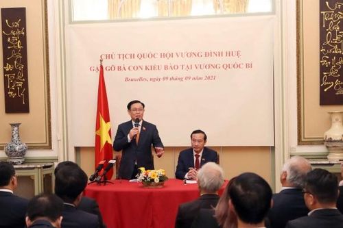Chủ tịch Quốc hội Vương Đình Huệ: Chúng ta đều là 'con Lạc cháu Hồng' thì phải yêu thương nhau