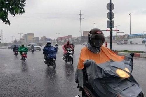 Từ mai mưa giảm, trời tạnh ráo trước khi chịu ảnh hưởng của bão Côn Sơn