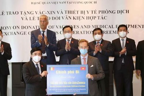 Chính phủ Bỉ tài trợ 100.000 liều vắc-xin cho Việt Nam
