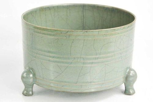 Bát gốm 900 tuổi được đấu giá 10 tỷ đồng