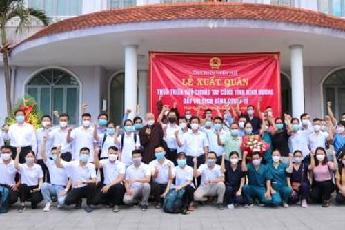 Y tế - Sức khỏe Tin tức y tế 41 cán bộ y tế lên đường hỗ trợ tỉnh Bình Dương chống dịch