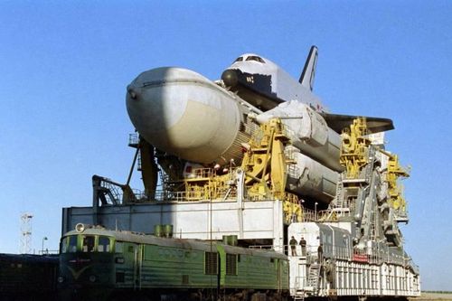 Nga thất bại trong việc lấy lại tàu con thoi Buran từ Kazakhstan