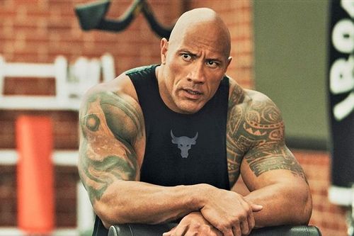 The Rock từng chỉ có 7 USD trong túi