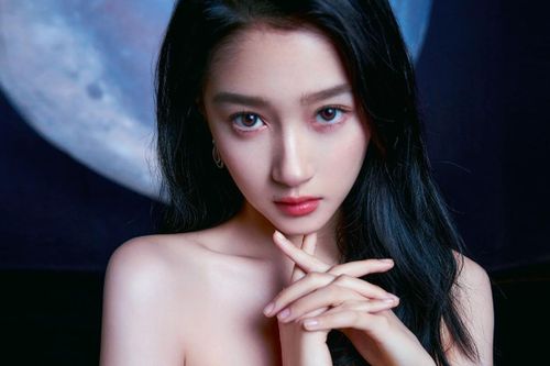 Trung Quốc cấm nghệ sĩ vướng bê bối nhận quảng cáo