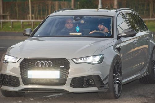 Sao Man City bị cấm lái xe vì chạy 193 km/h trên cao tốc