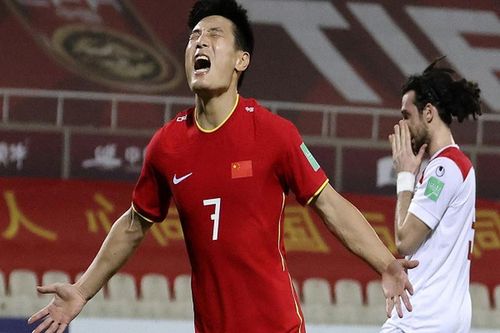 'Maradona Trung Quốc' có gì khiến đội tuyển Việt Nam cẩn trọng?