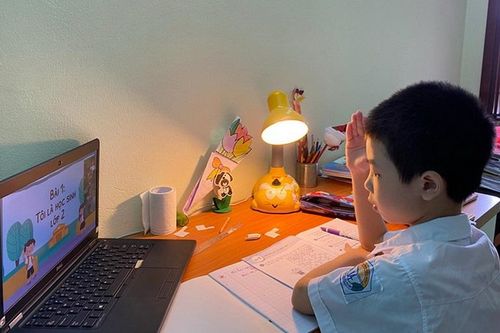Sáng tạo, đổi mới trong những giờ học trực tuyến
