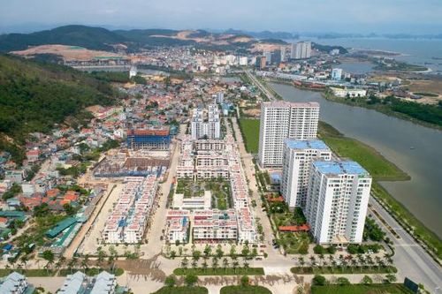 Lộc Sơn Hà Land và hàng loạt sàn giao dịch bất động sản hoạt động 'chui' tại Hạ Long