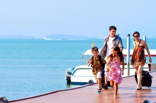 Thủ tướng đồng ý với đề xuất thí điểm đón khách du lịch quốc tế đến Phú Quốc