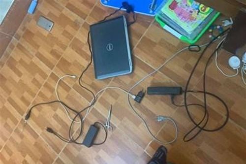 Một học sinh lớp 5 bị điện giật tử vong khi chuẩn bị máy tính học trực tuyến