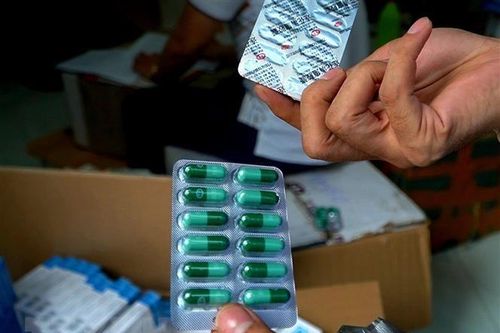 Bộ Công an thu giữ gần 10.000 hộp thuốc 'Liên Hoa Thanh Ôn'
