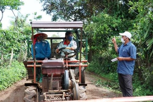Phát huy vai trò của người có uy tín trong cộng đồng tại Đắk Lắk