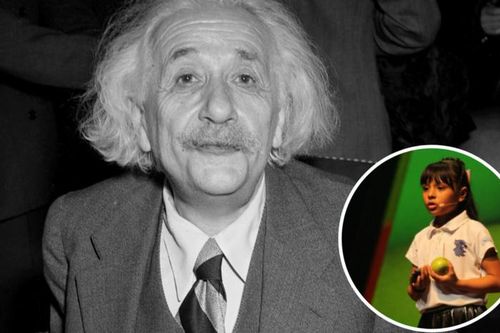 Kinh ngạc bé gái 10 tuổi có chỉ số IQ cao hơn nhà vật lý thiên tài Albert Einstein