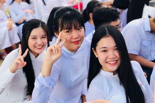 Sở GD&ĐT TP.HCM đề nghị không vận động thu tiền phụ huynh với bất kỳ hình thức nào trong học kỳ I