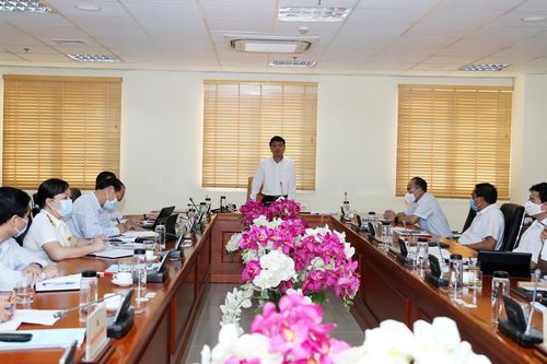 Thường trực Tỉnh ủy làm việc với ngành Tài chính