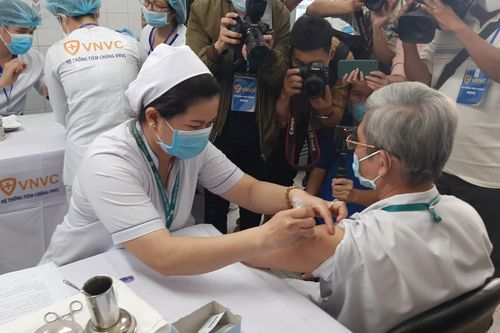 TP.HCM: Người có 'thẻ xanh COVID-19' sẽ được tham gia hoạt động nào?