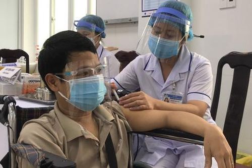 Hơn 160 người khuyết tật TP. Cần Thơ được tiêm vaccine COVID-19