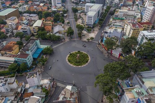 Việt Nam có thể học gì từ Singapore trong quá trình tái mở cửa?