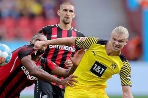 Haaland lập cú đúp trong trận thắng 4-3 của Dortmund