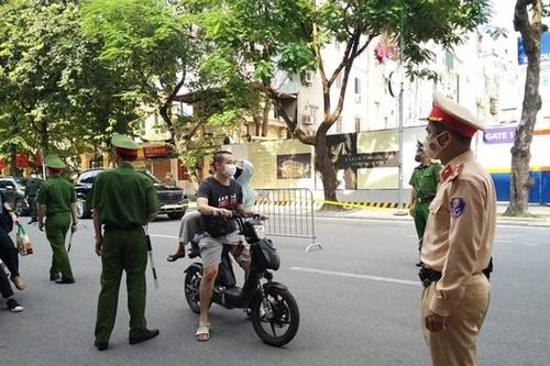 Hà Nội: Triển khai các tổ công tác trên cùng 1 tuyến đường vào cùng 1 khung giờ