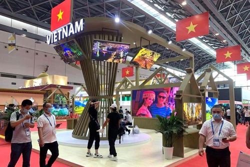 Kim ngạch thương mại ASEAN-Trung Quốc tăng 80 lần trong 30 năm