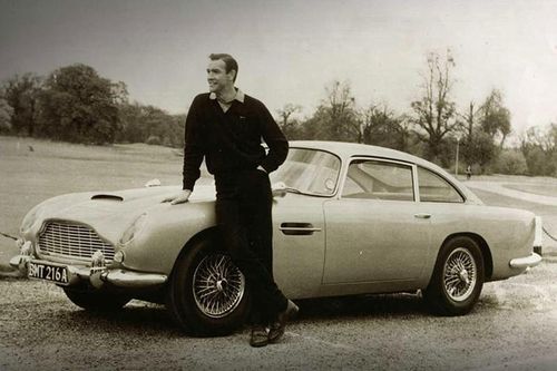 Aston Martin DB5 'của' James Bond sau 25 năm tới 547 tỷ đồng