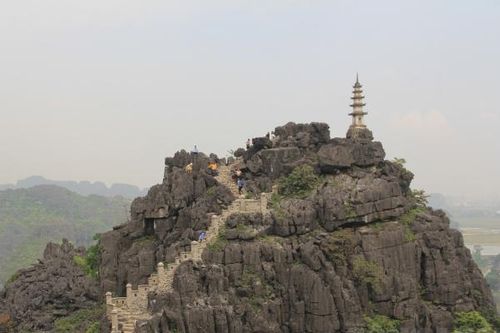 Ninh Bình: Cho phép hoạt động trở lại một số hoạt động kinh doanh, dịch vụ