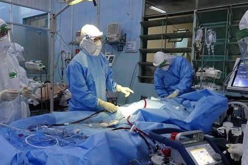 Số ca tử vong giảm sâu nhưng nhiều F0 chưa nhận được thuốc