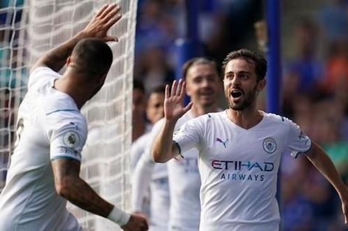 Hạ Leicester, Man City bám sát M.U trên bảng xếp hạng