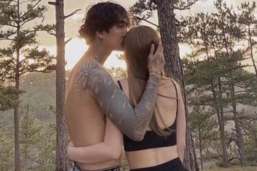 Lộ bằng chứng nghi vấn Đạt G và vợ cũ Hoài Lâm 'đường ai nấy đi'?