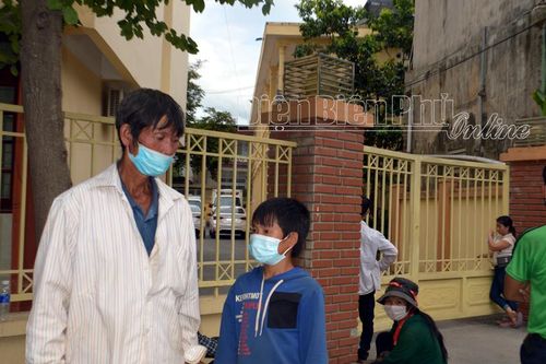 Phía sau những phiên tòa