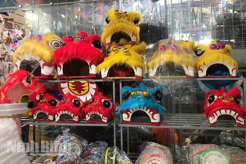 Đa dạng thị trường đồ chơi Tết Trung thu