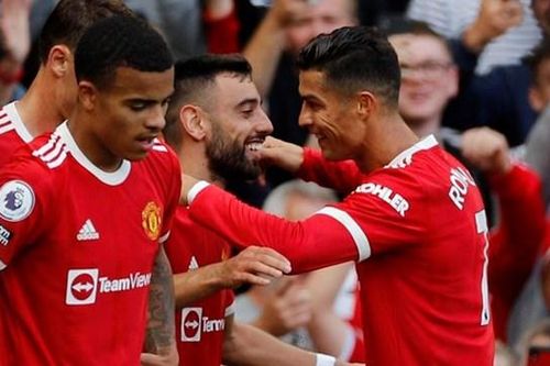 Ronaldo ghi 2 bàn lập loạt kỷ lục 'khủng', Pogba đạt hiệu suất kiến tạo đáng nể