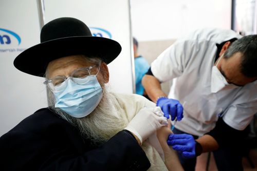 Israel bác bỏ thông tin là 'phòng thí nghiệm' vaccine cho Pfizer