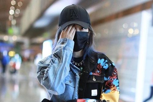 Động thái của Triệu Vy sau 17 ngày bị tẩy chay