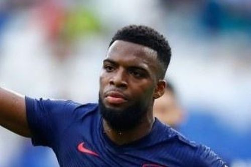 Atletico chiếm ngôi đầu sau trận thắng ở phút 90+9
