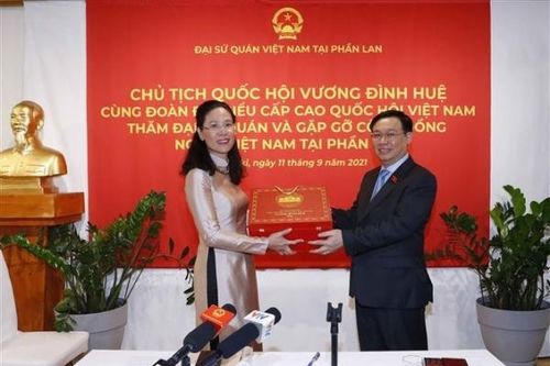 Người Việt Nam tại Phần Lan luôn hướng về Tổ quốc