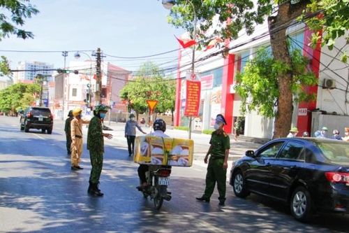 Nghệ An: Nhiều địa phương chuyển thực hiện từ Chỉ thị 16 sang Chỉ thị 15