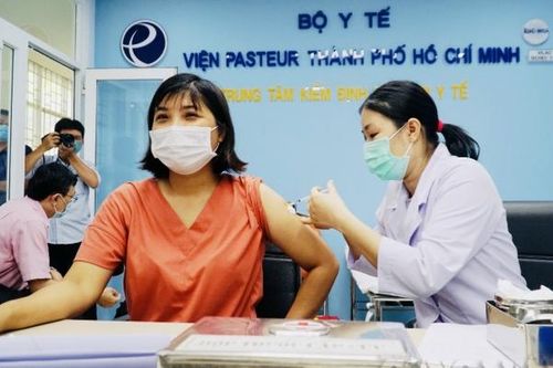 TP. HCM: Hơn 5.400 phóng viên, biên tập viên đã được tiêm vắc-xin đủ 2 mũi