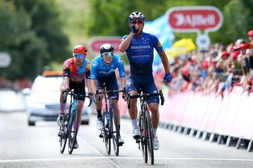Yves Lampaert thắng chặng đầu tiên giải xe đạp Tour of Britain 2021