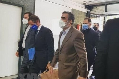 Iran đồng ý để IAEA sử dụng thiết bị giám sát các địa điểm hạt nhân