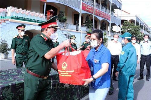 Nhiều hoạt động góp phần chung tay đẩy lùi dịch COVID-19
