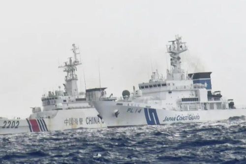 Tàu Hải cảnh Trung Quốc đâm tàu Nhật tại Senkaku/Điếu Ngư