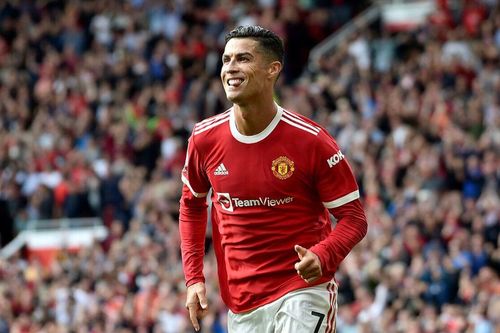 Cựu danh thủ Anh 'quay xe', khen Ronaldo hết lời
