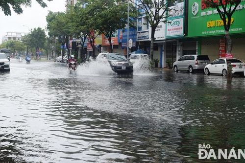 Ứng phó với nguy cơ mưa lũ, ngập úng đô thị