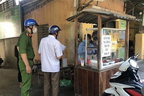 Tiếp tục tạm dừng các hoạt động kinh doanh không thiết yếu tại thành phố Đông Hà
