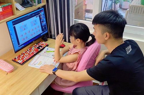 Nỗ lực dạy và học trong mùa Covid-19