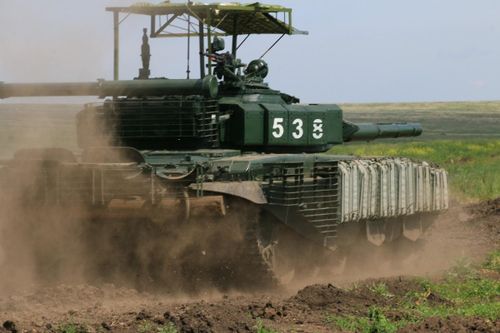 'Mái che' trên T-72B3 Nga vô tác dụng trước tên lửa Javelin Ukraine