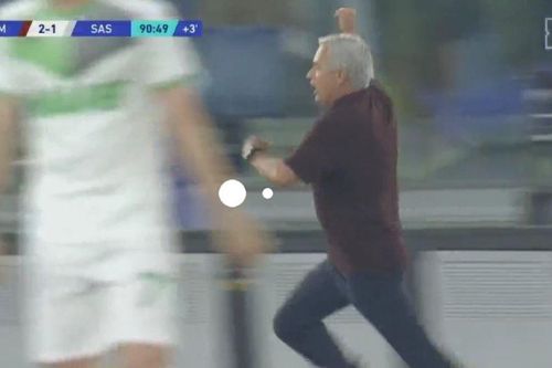 Mourinho: 'Tôi chạy như một đứa trẻ vì nghĩ mình mới 12 tuổi'